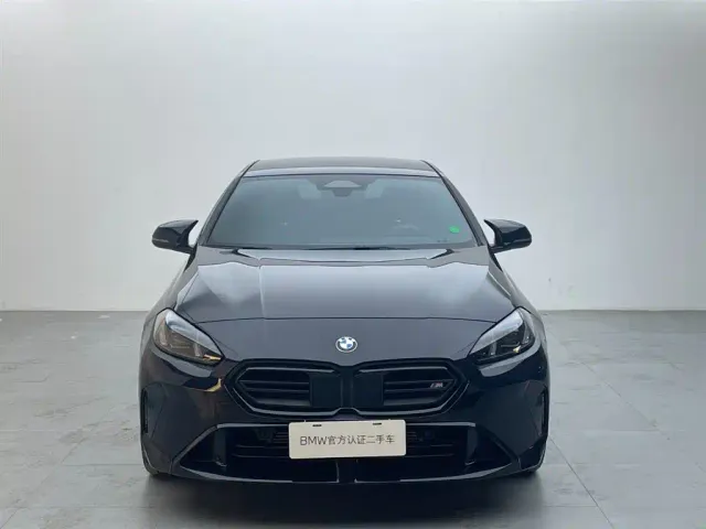 BMW M235L — Фото автомобиля 2