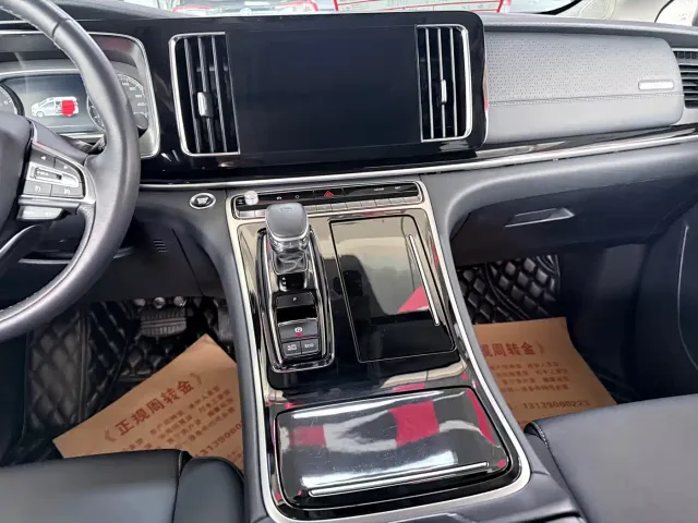 GAC Trumpchi M8 — Фото автомобиля 14
