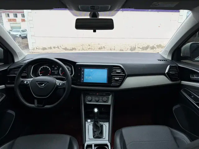 Jetta VS5 — Фото автомобиля 15