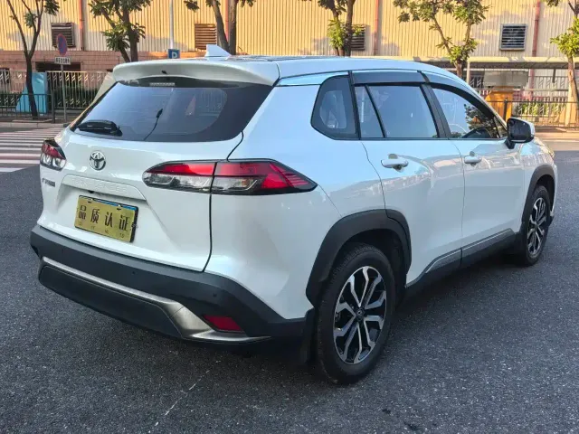 Toyota Frontlander — Фото автомобиля 9