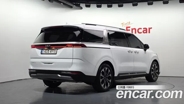 Kia Carnival 4th Gen — Фото автомобиля 2