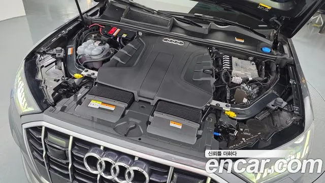 Audi Q7 45 TDI quattro Premium — Фото автомобиля 6