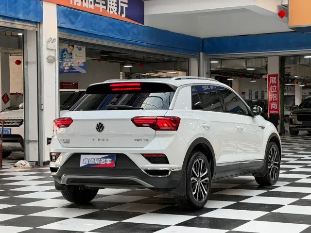 Volkswagen T-Roc — Фото автомобиля 19