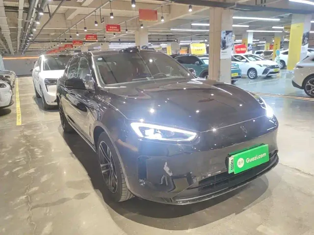 Aito M5 — Фото автомобиля 3