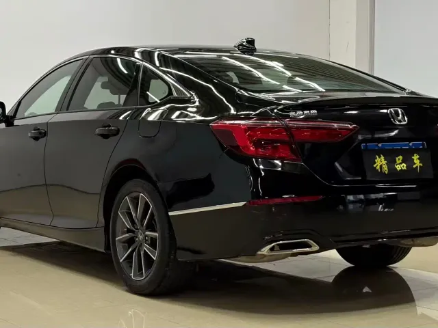 Honda Inspire — Фото автомобиля 7