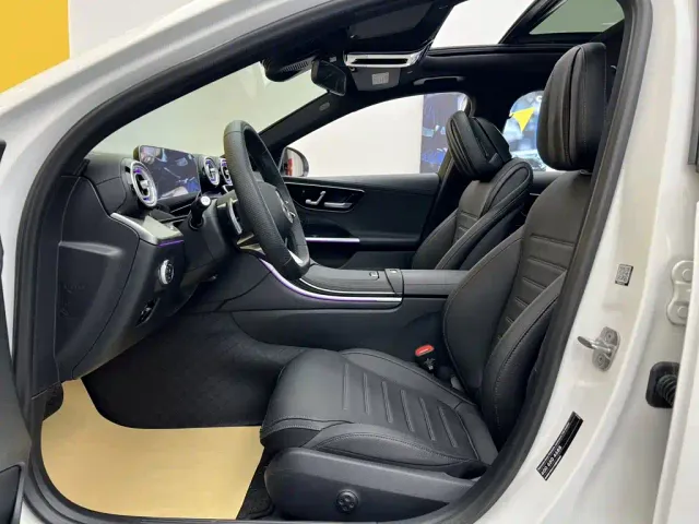 Mercedes-Benz C-Class — Фото автомобиля 17