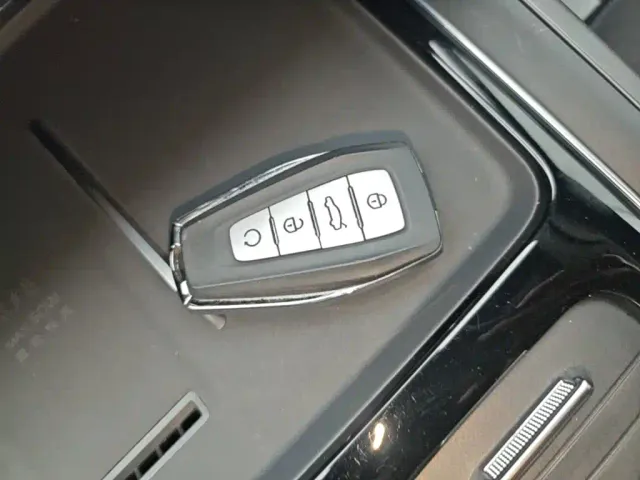 Geely Xingrui — Фото автомобиля 11