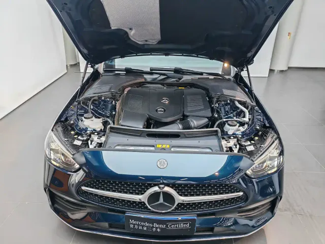 Mercedes-Benz C-Class — Фото автомобиля 4