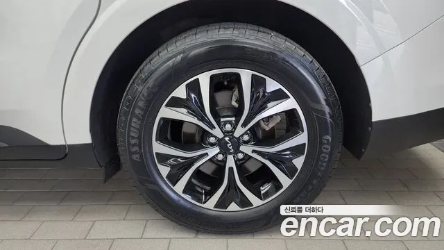 Kia Canival Carnival 4 поколение 9 мест Prestige — Фото автомобиля 20