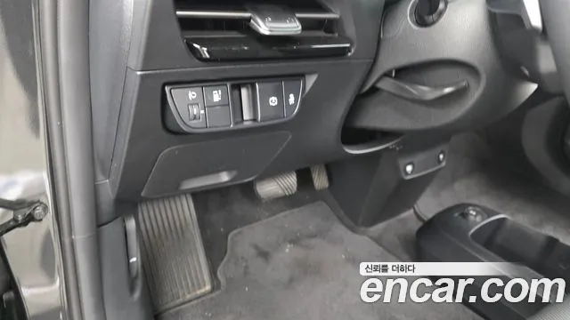 Kia EV6 — Фото автомобиля 24