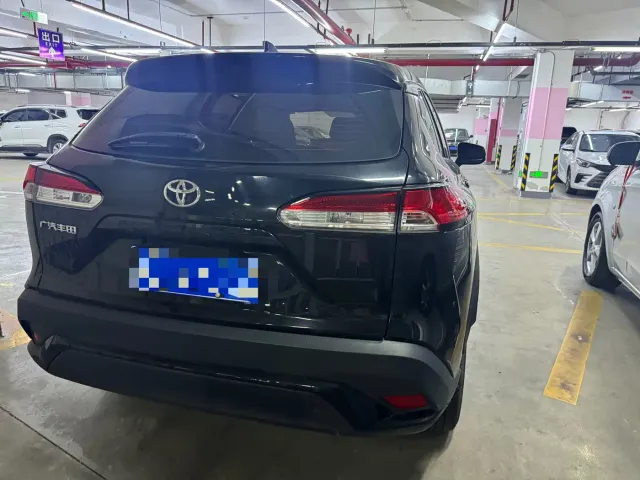 Toyota Frontlander — Фото автомобиля 7