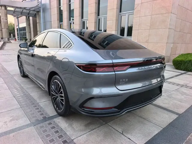 BYD Han — Фото автомобиля 4