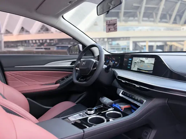 Changan Eado — Фото автомобиля 13