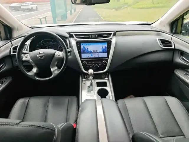 Nissan Murano — Фото автомобиля 5
