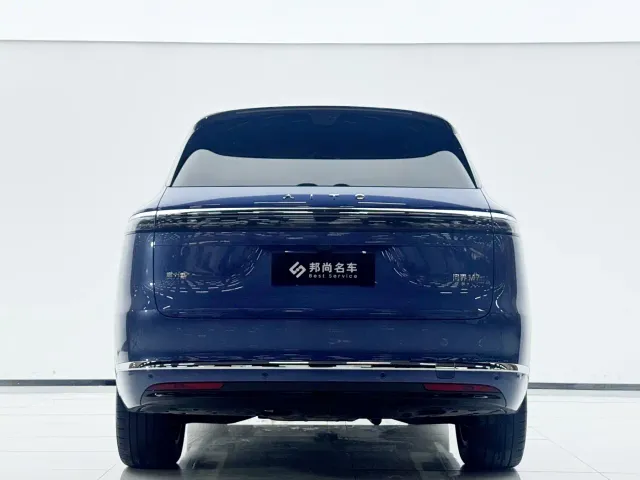 Aito M7 — Фото автомобиля 17