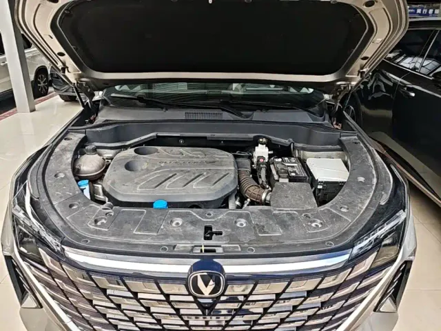 Changan UNI-Z — Фото автомобиля 19