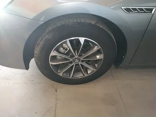 BYD Qin PLUS — Фото автомобиля 22
