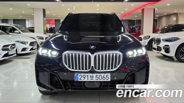 BMW X5 xDrive 40i M Sport — Фото автомобиля 5