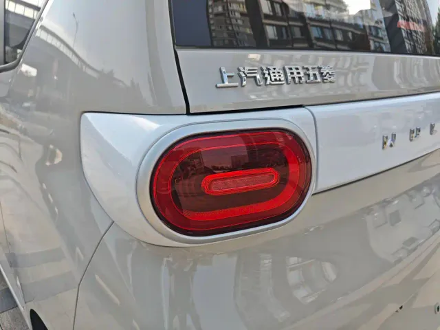 Wuling Hongguang Mini EV — Фото автомобиля 13
