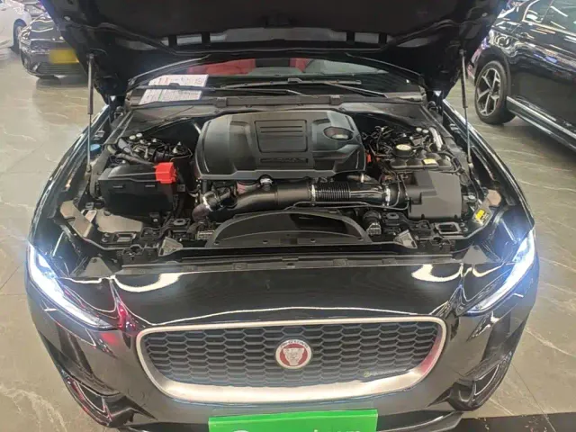 Jaguar XEL — Фото автомобиля 19