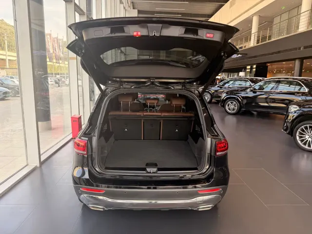 Mercedes-Benz GLB-Class — Фото автомобиля 14