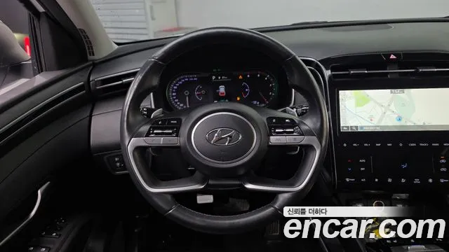 Hyundai Tucson Tucson (NX4) Дизель 2.0 2WD — Фото автомобиля 13