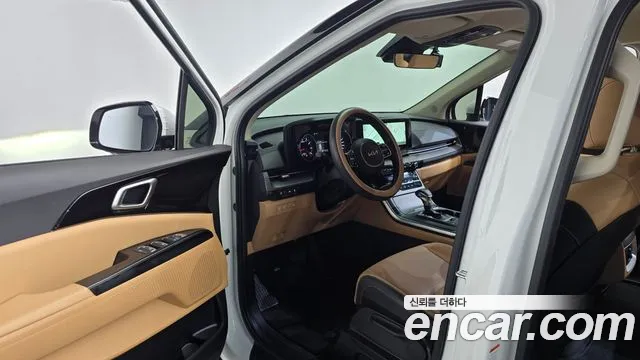 Kia Carnival — Фото автомобиля 15