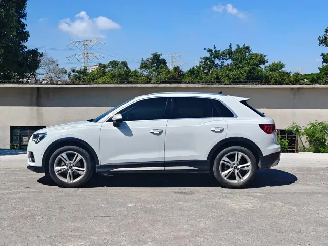 Audi Q3 — Фото автомобиля 7
