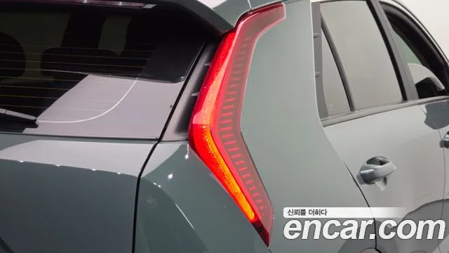 Kia Niro New — Фото автомобиля 8
