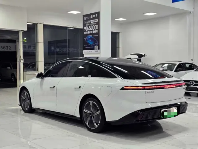 Forthing Xinghai S7 — Фото автомобиля 15