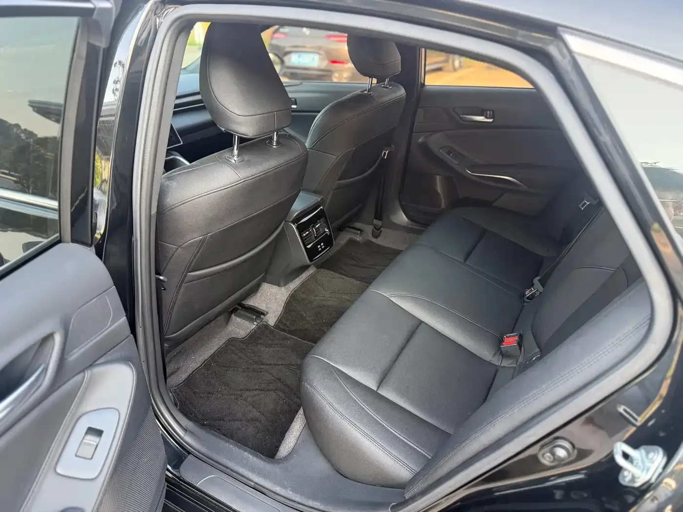 Toyota Avalon 2024 Model 2.0L Progressive Edition — Фото автомобиля 7
