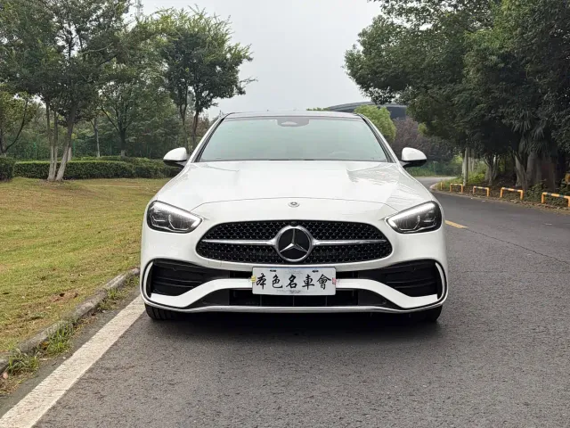 Mercedes-Benz C-Class — Фото автомобиля 2