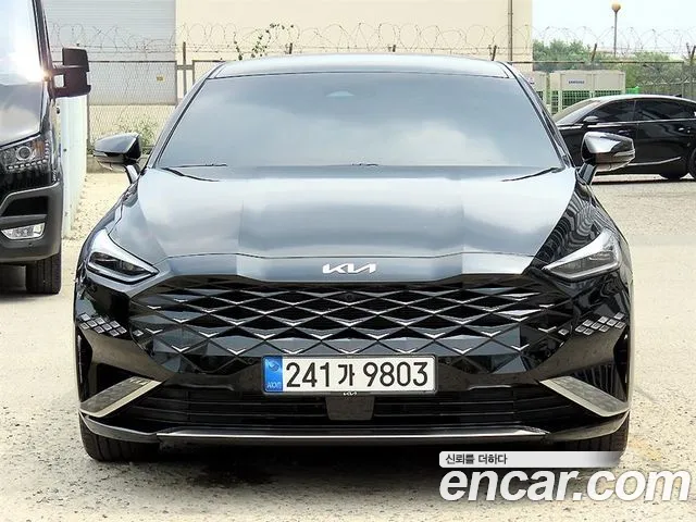 Kia K8 — Фото автомобиля 3