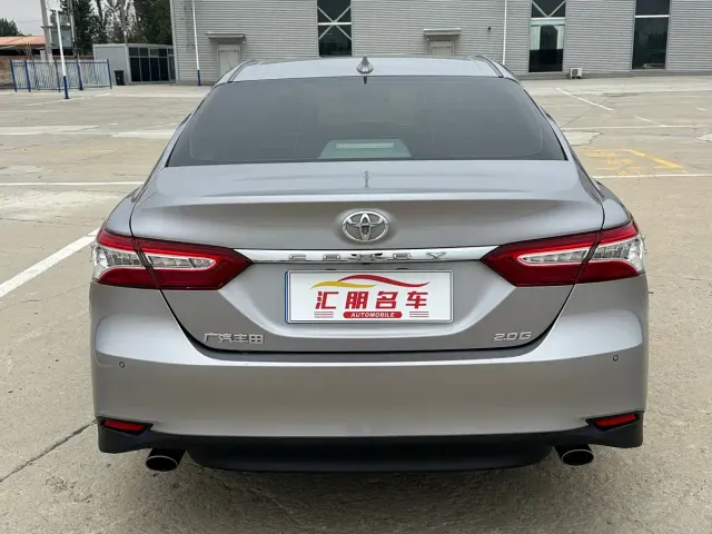 Toyota Camry — Фото автомобиля 8
