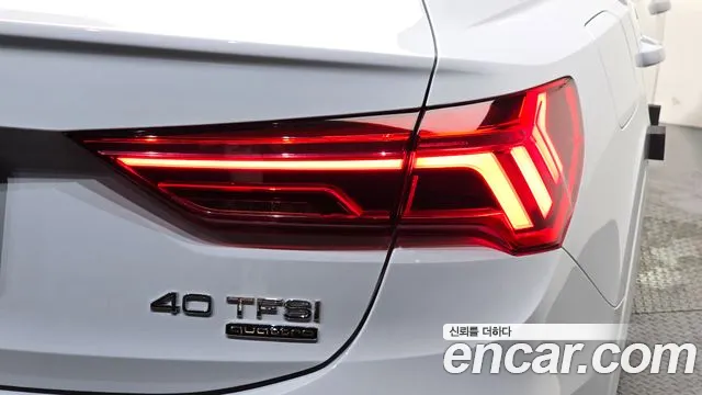 Audi Q3 40 TFSI quattro Premium Sportback — Фото автомобиля 23