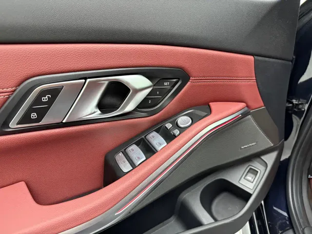 BMW 3 Series — Фото автомобиля 14