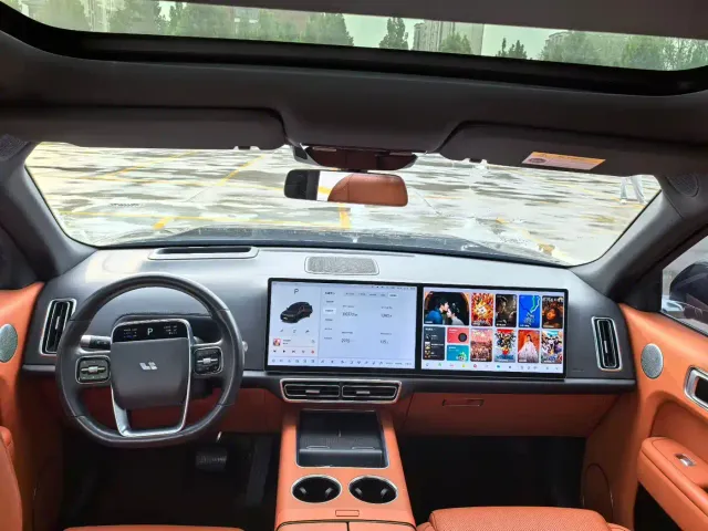 Li Auto L8 — Фото автомобиля 6