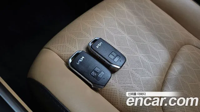 Kia Carnival 4th Gen — Фото автомобиля 22