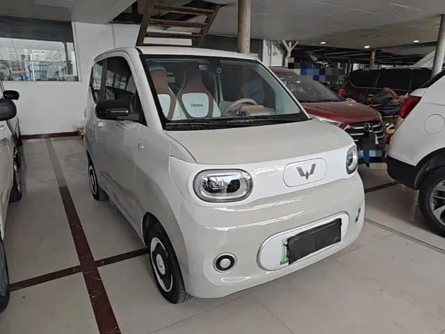 Wuling Hongguang Mini EV — Фото автомобиля 3