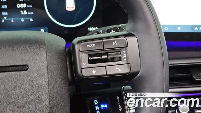 Hyundai Santa Fe MX5 — Фото автомобиля 24