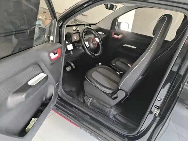Wuling Hongguang Mini EV — Фото автомобиля 15