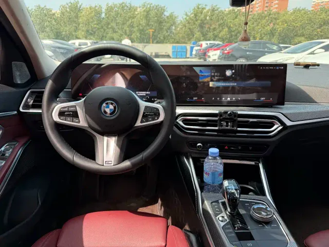 BMW i3 — Фото автомобиля 6