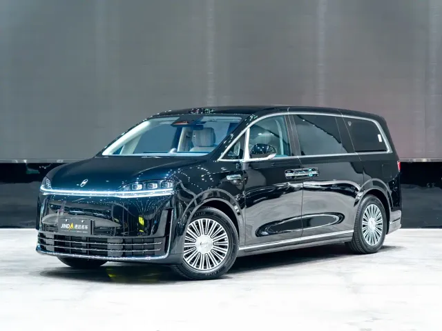 Фотография автомобиля — Luxeed Zunjie MPV