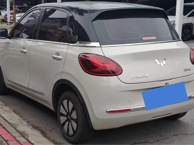 Wuling Bingo — Фото автомобиля 7