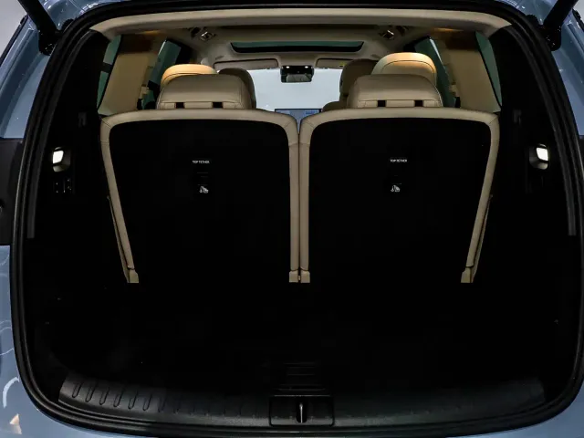 Li Auto Li i8 2025 Standard Edition — Фото автомобиля 25