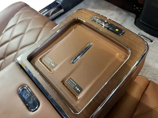 Maextro S800 — Фото автомобиля 18