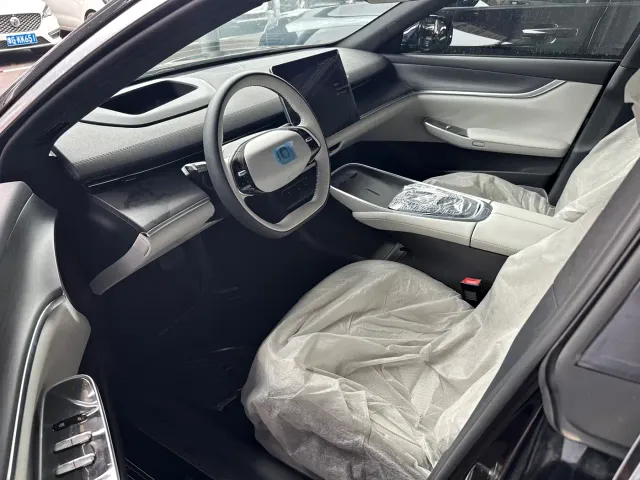 Changan Qiyuan A07 — Фото автомобиля 3