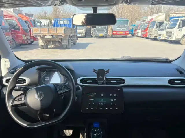 Leapmotor T03 — Фото автомобиля 7