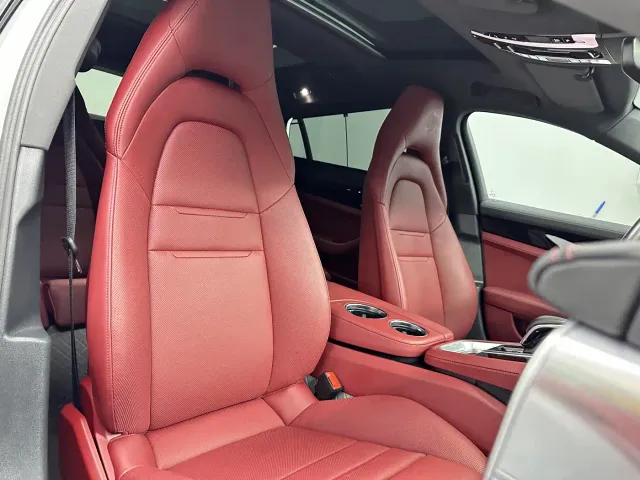 Porsche Panamera — Фото автомобиля 16