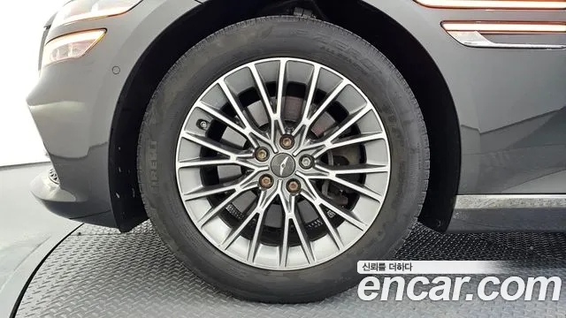 Genesis G80 Бензин 2.5 турбо 2WD — Фото автомобиля 5